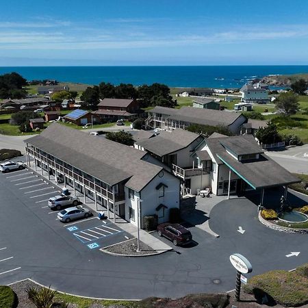 Emerald Dolphin Inn & Mini Golf Форт-Брэгг Экстерьер фото